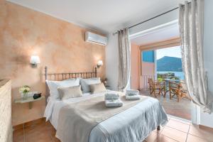 Niovi Seaview Apartments