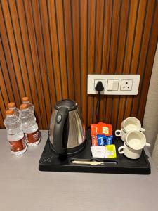 Assembly By The Democracy