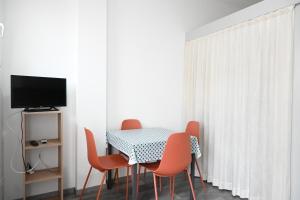 F007 - Fano, monolocale fronte mare in residence con piscina