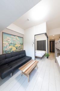 Hotel Namba East 202