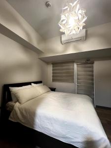 10L Luxe City Escape at Park Mckinley West