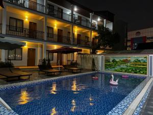 Avenue Hotel VangVieng