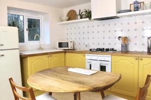 Cosy Cottage in Rural Lympsham