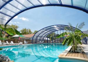 Camping 4 étoiles - Piscine - eecaad