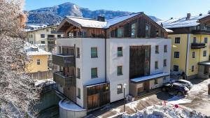 Zell City Exclusive Lodges byin One Apartments