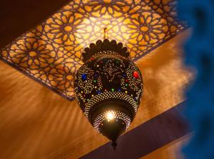 Dar Sarsar Artistic Music