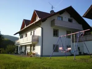 Ferienwohnung Zur schönen Aussicht - Lalling