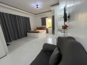 Carandang Tourist Inn