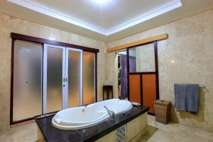 Privat Pool villa at kuta