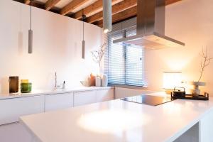 The Studio - Shifting Scenery