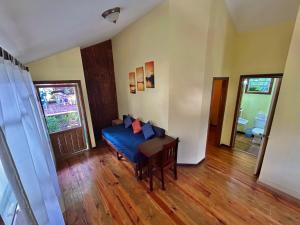 Roatan Backpackers Hostel