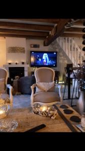 VILLA COSY avec PISCINE ET SPA EN BORD DE MER