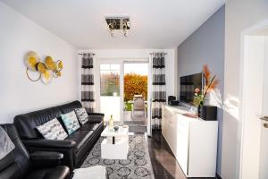 Blankwasserweg 57, "Amina 2"