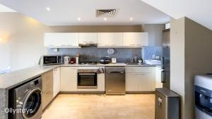 Ollystays Joubal Lagoon 3BR Villa Heated Pool