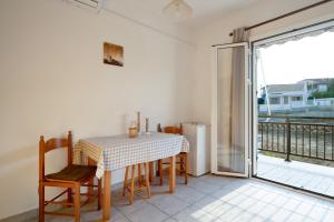 Annas Apartment 4 Sea View Stay 3p