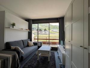 Studio cosy pour 4 avec balcon et Wi-Fi, accès direct aux pistes - FR-1-602-59