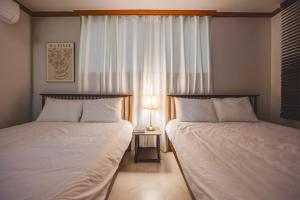 겨울특가 전포역 도보 4분 퀸침대 4개