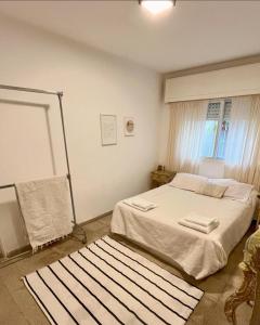 Casa Raíz para 4 personas frente al río