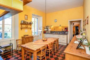 Château du pegulier location intégrale