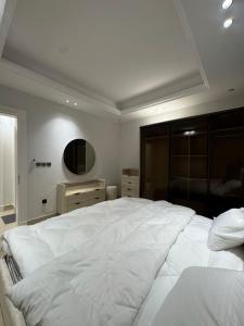 An apartment in Hateen neighborhood in the heart of Riyadh nearlandmarks