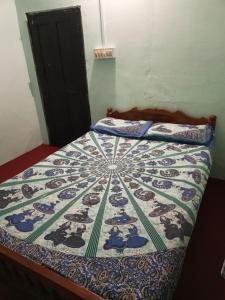 The Blues female hostl