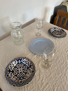 Casa Milos para dos personas frente al rio