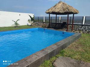 Casa Playa Eugen beach house with pool
