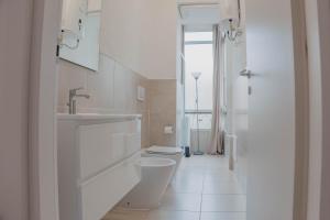 Sunny apartment img49