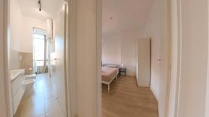 Sunny apartment img66