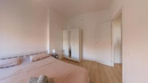 Sunny apartment img70