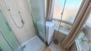 Sunny apartment img74