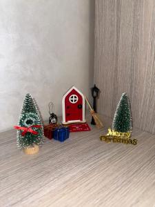 Central Apartment Christmas Market