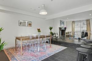 The Regents Park Townhouse