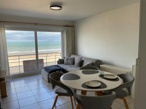 BEL AIR HOLIDAY - Cosy studio with sea view T154
