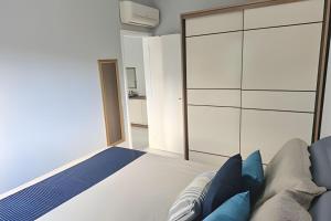 Charmoso com varanda Ar condicionado 1 Vaga