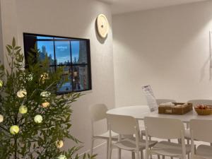 Central Hongdae 2min walk from Hong dae station