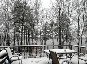 Home in Mount Pocono - Sauna & Lakefront
