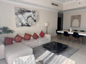 Prime Downtown 3 BDR-2 mn to Dubai Mall