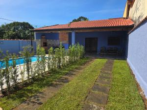 Beach house com picina e wi-fi