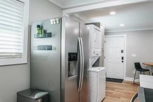 Downtown 1 Bedroom Duplex