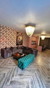 The Pink Pool - Swimming pool