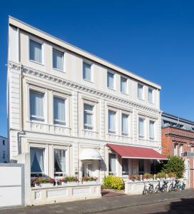 2 star hotel G&auml;steHaus Tjarks vom MeerBlickD21 Norderney Duitsland