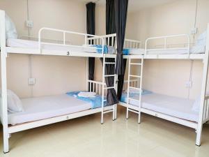 Rawai Backpacker Hostel