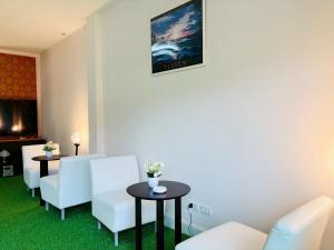 Rawai Backpacker Hostel