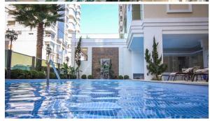 Apartamento luxo Praia Meia Praia