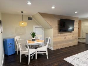 LaLa Land Studio City retreat in the trees Universal Studios