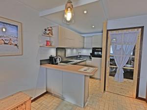 Confortable 2 pièces pour 5 personnes avec parking privé - FR-1-458-246