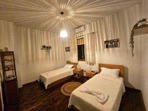 Woodlands apartments