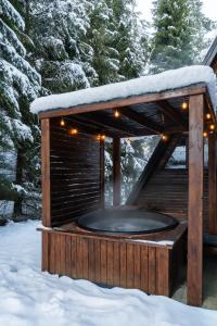 Leśna Sielanka domek z jacuzzi w lesie pod Górą Szczebel RELAX I SPORT