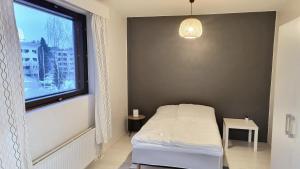 Renovated 2 bedroom aparment